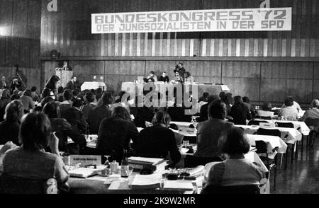 Der Bundeskongress '72 der Jugendsozialisten in der SPD am 26. 2. 1972 in Oberhausen, Deutschland Stockfoto