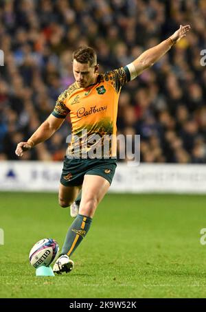 Edinburgh, Großbritannien. 29.. Oktober 2022. Bernard Foley aus Australien beim Spiel der Autumn Nation Series im Murrayfield Stadium, Edinburgh. Bildnachweis sollte lauten: Neil Hanna / Sportimage Stockfoto