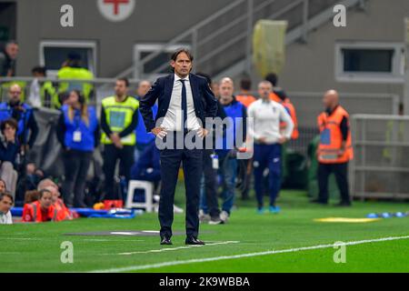 Mailand, Italien. 29. Oktober 2022. Die Managerin Simone Inzaghi von Inter Mailand sah in der Serie Ein Spiel zwischen Inter und Sampdoria bei Giuseppe Meazza in Mailand. (Foto: Gonzales Photo/Alamy Live News Stockfoto