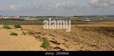 Der Kench auf Hayling Island bei Ebbe. Stockfoto