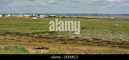 Der Kench auf Hayling Island bei Ebbe. Stockfoto