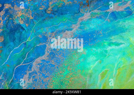 Abstrakte Malerei Hintergrund, kreative Kunstwerke in Gold-Blau-Ton. Natürlicher Luxus. Malen Sie Spritzer auf die Leinwandtextur. Acryl flüssig modern trendig Stockfoto