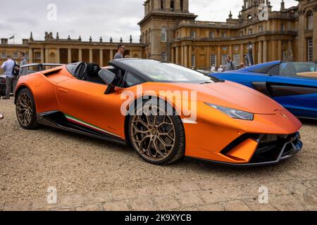 2018 Lamborghini Huracán Performance Spyder, ausgestellt auf der Concours d’Elégance Motorshow im Blenheim Palace Stockfoto