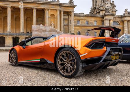 2018 Lamborghini Huracán Performance Spyder, ausgestellt auf der Concours d’Elégance Motorshow im Blenheim Palace Stockfoto