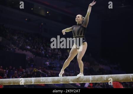 30. Oktober 2022: Elsabeth Black (CAN) tritt während der Qualifikation der Frauen bei den Turn-Weltmeisterschaften 2022 an. Die Veranstaltung findet in der M&S Bank Arena in Liverpool, England, statt. Melissa J. Perenson/CSM Stockfoto