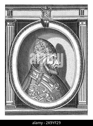 Porträt von Papst Sixtus V. in den päpstlichen Gewändern, Kopf mit der päpstlichen Tiara geschmückt. Büste rechts im ovalen Rahmen mit Randschriftzug. Stockfoto