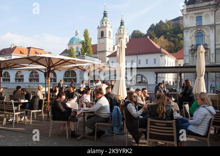 Cacao Coffee Shop in Ljubljana, Slowenien Stockfoto