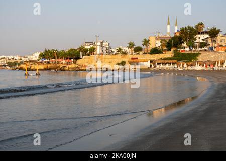 Mersin, Türkei - 24. August 2021: Kizkalesi oder Maiden Castle in der Nähe von Mersin Stockfoto