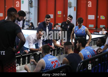 PalaRadi, Cremona, Italien, 30. Oktober 2022, Kienergia Rieti während der Vanoli Basket Cremona gegen Kienergia Rieti - Italienische Basketball Serie A2 Men Championship Stockfoto