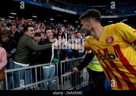 Madrid, Spanien. 30. Oktober 2022. Madrid Spanien; 10.30.2022.- Real Madrid zieht am Spieltag 12 mit Girona 1 im Spiel der Spanischen Fußballliga an. Das Spiel wird im Santiago Bernabeu Stadion in der Hauptstadt des Königreichs Spanien ausgetragen. Real Madrid Tor wurde von Vinicius Jr. 70' Girona Tor von Cristhian Stuani aus einem Elfmeter 80' Quelle: Juan Carlos Rojas/dpa/Alamy Live News Stockfoto