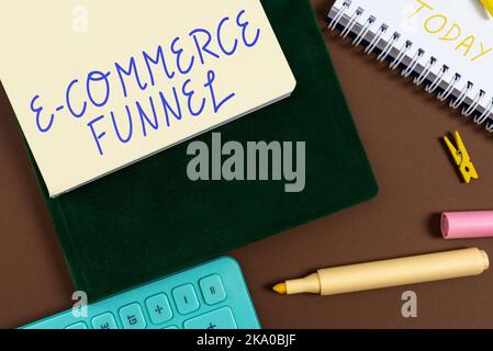 Handschriftenschild E Commerce Trichter. Das Internet-Konzept plante Veränderungen in der Funktionsweise eines Schulsystems Stockfoto