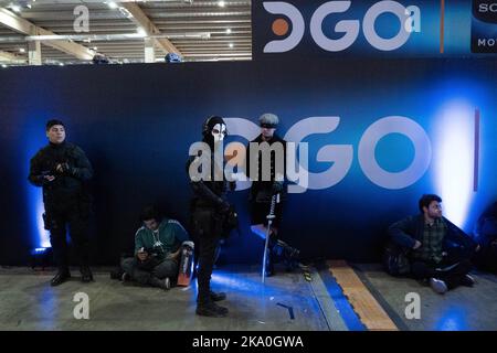 Santiago, Metropolitana, Chile. 30. Oktober 2022. Cosplayer nehmen an der Comic Con Convention in Santiago, Chile, am 30. Oktober 2022 Teil. (Bild: © Matias Basualdo/ZUMA Press Wire) Stockfoto