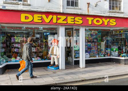 Devizes Toys Traditional Toy Shop Schaufenster Display, Devizes, Wiltshire, England, UK Stockfoto