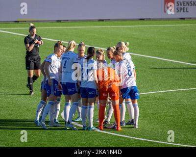 Historisches Damen-Fußballspiel in der Platinumcars Arena in Norrköping zwischen IFK Norrköping und Bergdalens IK im schwedischen Elitettan der zweiten Klasse. Stockfoto