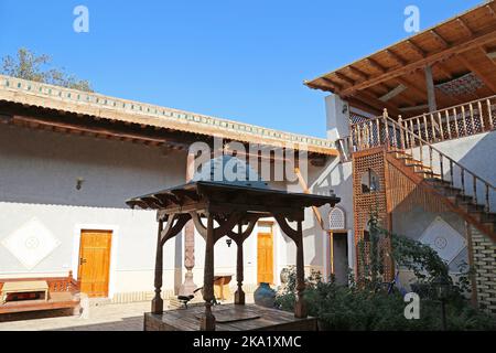 Qosha Darvoza Hotel, Zargarlar Street, Dishon Kala (Äußere Festung), Khiva, Provinz Khorezm, Usbekistan, Zentralasien Stockfoto