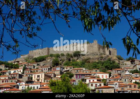 Molyvos Castle, Molyvos oder Mithymna, Lesbos, Nördliche Ägäische Inseln, Griechenland. Stockfoto