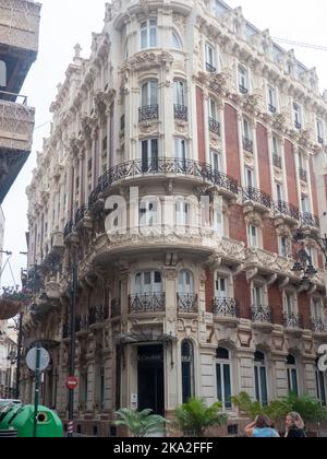 Andalusien in Spanien: Das Hauptgebäude der CaixaBank in Cartagena Stockfoto