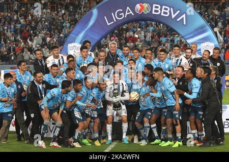 Mexiko-Stadt, Mexiko. 31. Oktober 2022. 30. Oktober 2022, Pachuca, Mexiko: Das Team von Pachuca Tuzos gewinnt den MX League Cup des Eröffnungsturnaments der mexikanischen Fußballliga im Hidalgo Stadium. Am 30. Oktober 2022 in Pachuca, Mexiko. (Foto von Ismael Rosas/ Quelle: Eyepix Group/Alamy Live News Stockfoto