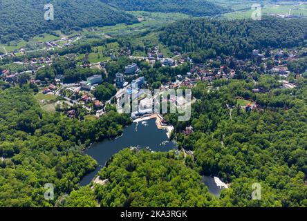 Luftaufnahme von Sovata Resort - Rumänien, über Ansicht, Sommer Stockfoto