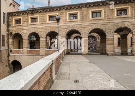 Mantua, Italien - 02-27-2022: Die schöne Pescherie von Giulio Romano in Mantua Stockfoto