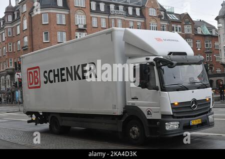 Kopenhagen/Dänemark/31 October 2022/DB schenker Delivery Truckin danish capial Copenhagen. (Foto. Francis Joseph Dean/Dean Pictures. Stockfoto