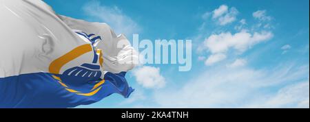 Offizielle Flagge von Orlando, Florida Unbanden Staaten von Amerika bei bewölktem Himmel Hintergrund bei Sonnenuntergang, Panoramablick. USA Reise und patriotische Konzept. Kopie sp Stockfoto