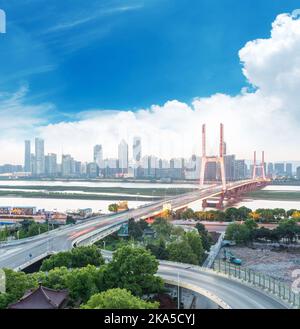 city​​ Interchange Bridge zur Hauptverkehrszeit in shanghai Stockfoto