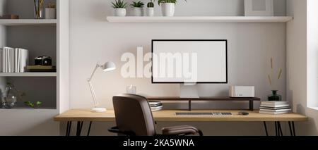 Moderne Schreibtisch mit kreativen Zubehör in scandi Zimmer Stockfotografie  - Alamy