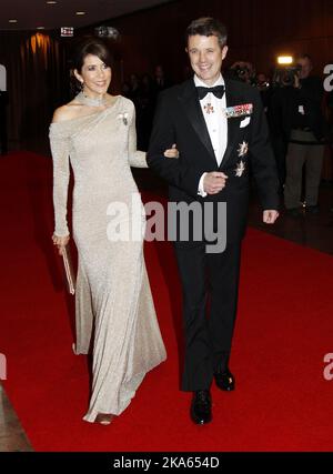 Die dänische Crownprincecouple Frederik und Mary kommen zu einer Veranstaltung unter der Schirmherrschaft der American-Scandinavian Foundation in New York Freitag Abend, den 21. Oktober. 2011. Foto Lise Aserud / Scanpix Norwegen Stockfoto