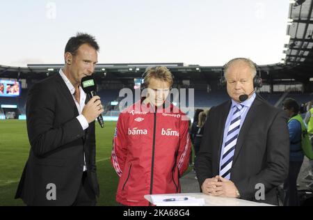 Der 15-jährige Martin Oedegaard, Norwegens jüngster Spieler in der Nationalmannschaft, spricht nach dem Spiel gegen die Vereinigten Arabischen Emirate mit den Medien. Foto: Terje Pedersen / NTB scanpix Stockfoto