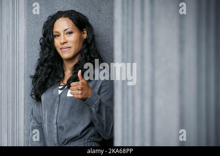 KOPENHAGEN, DÄNEMARK 20140914. Cecilia Braekhus (32) war überlegen gegen IBF-Champion Ivana Habazin und gewann als erste Boxerin am Samstagabend ihren vierten Weltmeisterschaftsgürtel. Die 'First Lady' aus Bergen hat einmal mehr bewiesen, dass sie die beste Boxerin ist. Foto: Heiko Junge/ Stockfoto