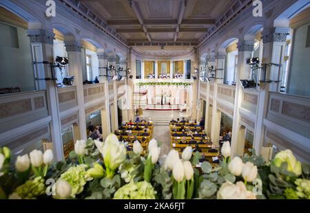 Oslo, Norwegen 20160117. An diesem Wochenende begehen ihre Majestäten König Harald und Königin Sonja den 25.. Jahrestag ihrer Thronbesteigung in Norwegen. Gottesdienst in der Königlichen Kapelle. POOL Foto: Vegard Wivestad Grotte / NTB scanpix Stockfoto