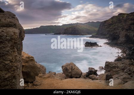 Sonnenaufgang in den West Maui Mountains Maui Hawaii USA Stockfoto