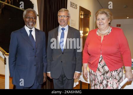 Oslo, Norwegen 20160520. Kofi Annan, Premierministerin Erna Solberg und Kjell Magne Bondevik während einer Feier zum 10.-jährigen Bestehen des Oslo Center Foto: Cornelius Poppe / NTB scanpix Stockfoto