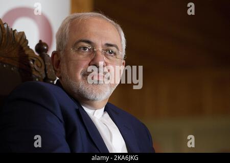 Loerenskog, Norwegen 20160614. Der iranische Außenminister Mohammad Javad Zarif bei der Eröffnung der Friedenskonferenz Oslo Forum in Losby Gods vor Oslo am Dienstagmorgen. Foto: Haakon Mosvold Larsen / NTB scanpix Stockfoto