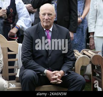 Oslo, Norwegen 20160901. Ihre Majestäten der König und die Königin veranstalten eine Gartenparty für 1 500 Gäste im Palace Park. König Harald V. von Norwegen. Foto: Lise Aaserud / NTB scanpix Stockfoto