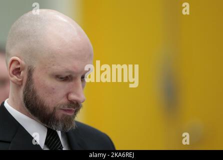 Anders Behring Breivik beim Berufungsverfahren vor dem Berufungsgericht Borgarting im Telemark-Gefängnis in Skien, Norwegen, Dienstag, 10. Januar 2017. Das norwegische Justizministerium und Breivik haben gegen das Urteil des Osloer Bezirksgerichts vom 20. April 2016 Berufung eingelegt. Das Berufungsgericht wird prüfen, ob Breiviks Haftbedingungen gegen die Europäische Menschenrechtskonvention verstoßen. Foto: Lise Aaserud / NTB scanpix Stockfoto