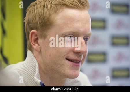 Hochfilzen, ÖSTERREICH 20170213. Biathlon-Weltmeisterschaften 2017. Johannes Thingnes Boe bei einem Pressegespräch mit Fischer. Foto: Berit Roald / NTB scanpix Stockfoto