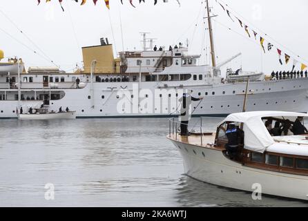 OSLO, Norwegen 20170510. Die königlichen Gäste auf dem Weg zum Mittagessen in der Royal Yacht HNoMY Norge. Foto:Berit Roald / NTB scanpix Stockfoto