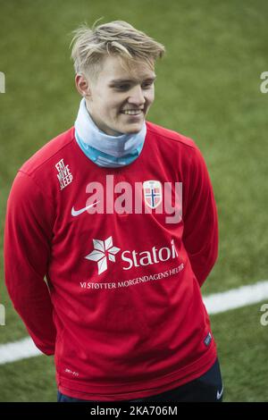 Drammen, Norwegen 20171009. Martin Oedegaard am Montag beim U-21-Training im Marienlyst-Stadion vor der morgigen internationalen U-21 gegen Deutschland. Foto: Terje Bendiksby / NTB scanpi Stockfoto