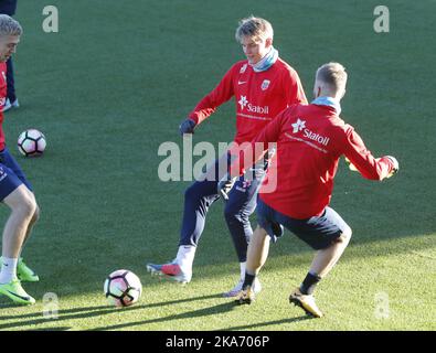 Drammen, Norwegen 20171009. Martin Oedegaard am Montag beim U-21-Training im Marienlyst-Stadion vor der morgigen internationalen U-21 gegen Deutschland. Foto: Terje Bendiksby / NTB scanpi Stockfoto