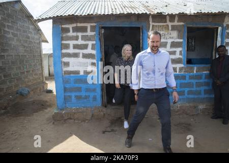 Addis Abeba, Äthiopien 20171109. Kronprinzessin Mette-Marit und Kronprinz Haakon im Flüchtlingslager Hitsats in Shire. Foto: Vidar Ruud / NTB scanpix Stockfoto