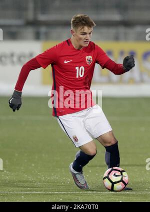 DRAMMEN, Norwegen 20171114. U21 EM-Qualifikation, Norwegen - Irland. Torschütze Martin Oedegaard während des Qualifikationsspiels der Europameisterschaft zwischen Norwegen und Irland am Dienstag im Marienlyst Stadium in Drammen. Das Spiel endete am 2-1. Foto: Lise Aaserud / NTB scanpi Stockfoto