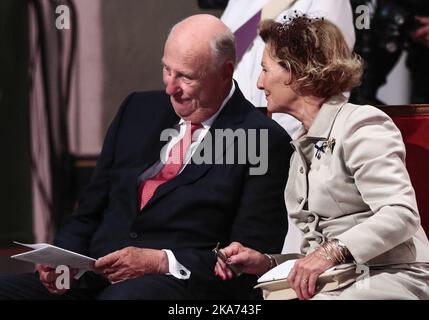 Oslo, Norwegen 20180829. König Harald und Königin Sonja feiern ihren goldenen Hochzeitstag mit einem Gottesdienst im Osloer Dom. POOL Foto: Lise Aaserud / NTB scanpi Stockfoto