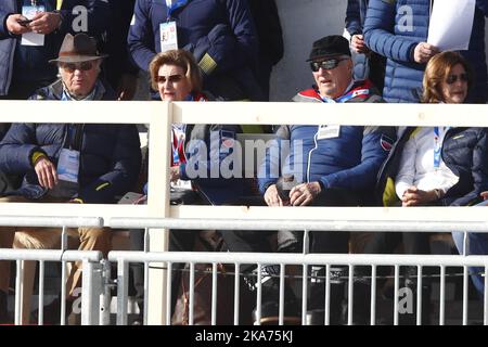 SEEFELD, ÖSTERREICH 20190226. Schwedens König Carl Gustav, Norwegens Königin Sonja, Norwegens König Harald und Schwedens Königin Silvia in den Tribünen während 10km Langlauffür Frauen während der Ski-WM in Seefeld Foto: Terje Pedersen / NTB scanpi Stockfoto