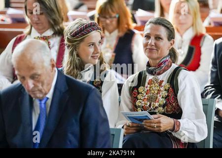 Asker, Norwegen 20200905. König Harald, Leah Isadora Behn und Prinzessin MÃ¤rtha Louise nehmen an der Bestätigung von Prinz Sverre Magnus in der Asker Kirche Teil. POOL Foto: Lise Ã…serud / NTB scanpix Stockfoto