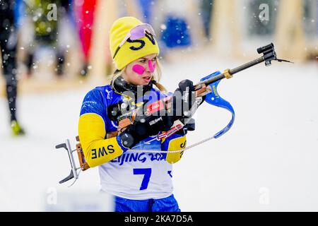 Zhangjiakou, China 20220213. Anna Magnusson aus Schweden vor Biathlon 10 km Jagd für Frauen während der Olympischen Winterspiele in Peking 2022. Foto: Heiko Junge / NTB Stockfoto
