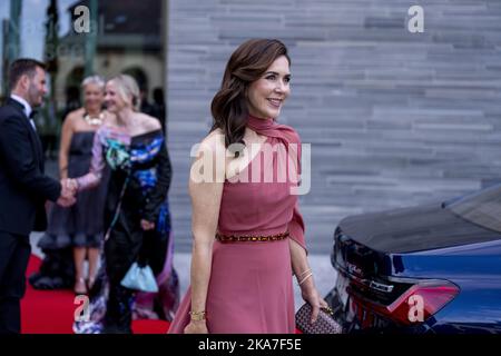 Oslo 20220610. Kronprinzessin Mary von Dänemark nimmt an einem offiziellen Dinner im Zusammenhang mit der Eröffnung des Nationalmuseums Teil. Foto: Javad Parsa / NTB Stockfoto