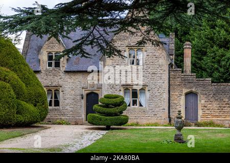 House in Grounds, Newstead Abbey, Nottinghamshire, England, Großbritannien Stockfoto