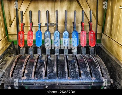 Signalbox-Hebel an Woody Bay Station, Lynton & Barnstaple Railway, Lynton, North Devon, England, Großbritannien Stockfoto